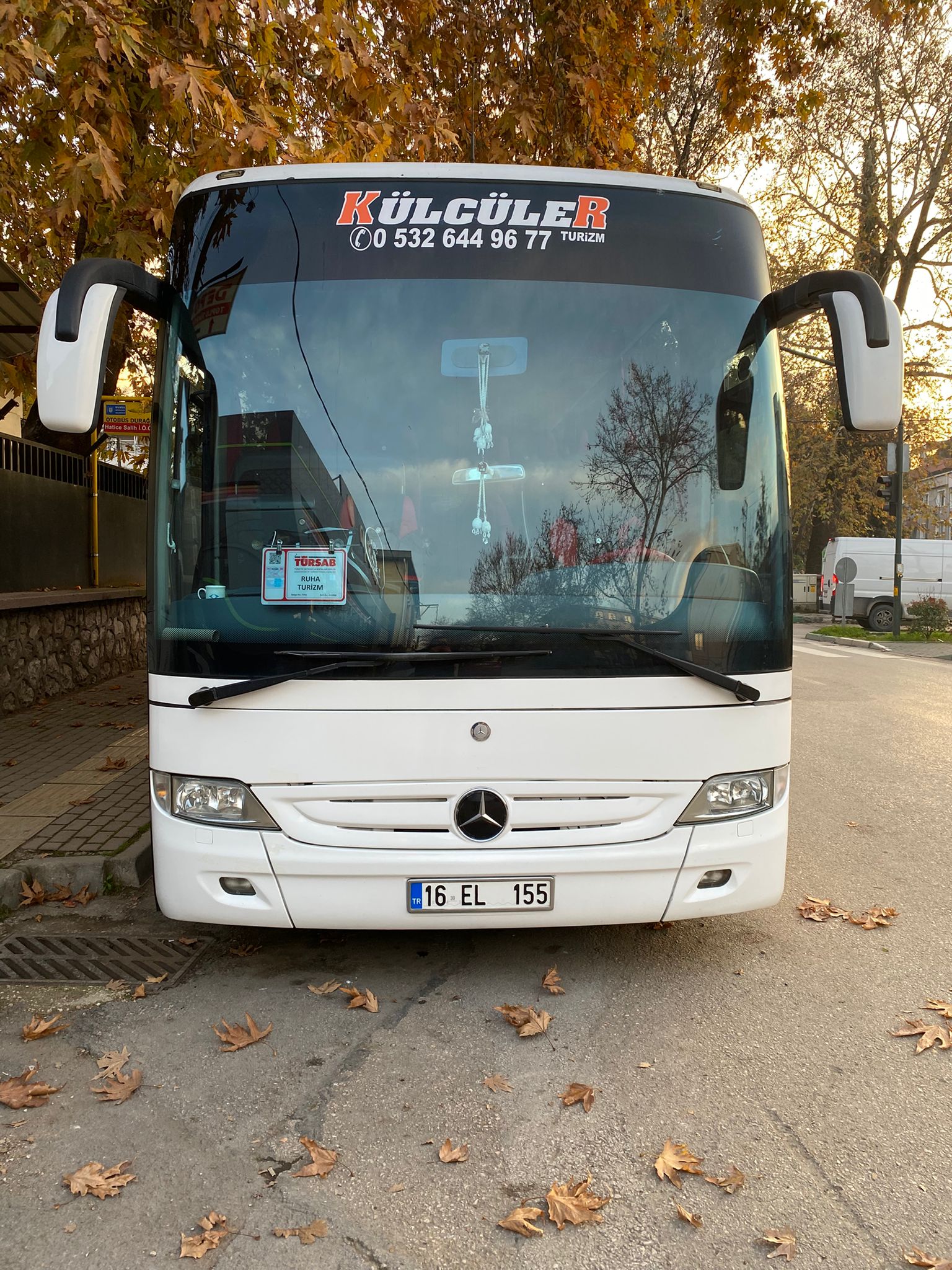 50 Kişilik (Mercedes)